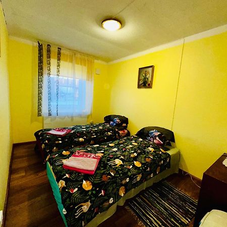Aparthotel Kulli Pesa à Puka Extérieur photo